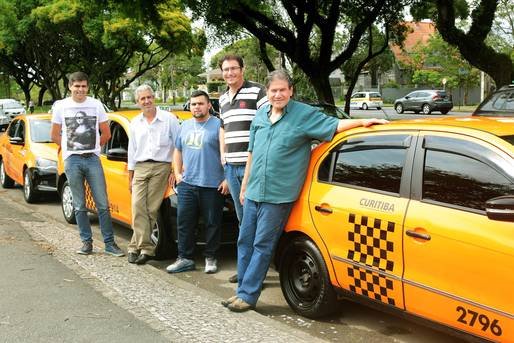 Fomento Paraná financia R$ 10 milhões para a compra de táxis em 2016