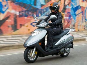 Exigência de habilitação para dirigir cinquentinhas entra em vigor nesta quarta-feira