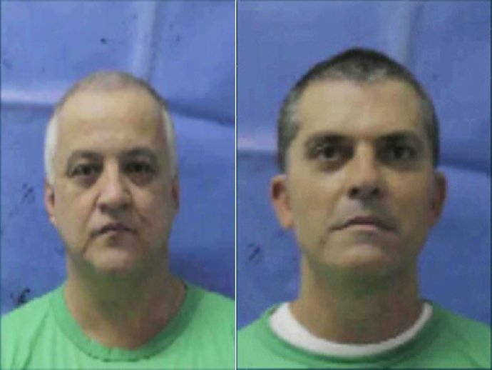 Carlinhos Cachoeira, Fernando Cavendish e mais três deixam prisão no Rio