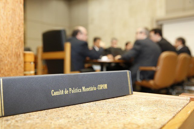 BC faz maior corte nos juros básicos em quase cinco anos