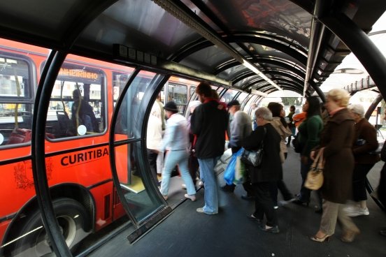 Urbs informa: motoristas e cobradores de ônibus voltam ao trabalho
