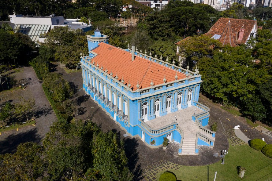 Espaço Cultural BRDE reabre com novas exposições