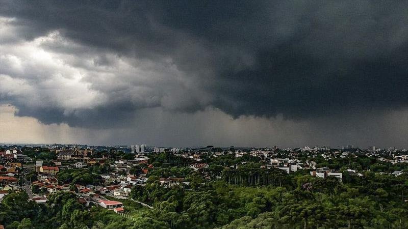 Com chuvas intensas, Saúde alerta para os sintomas da leptospirose