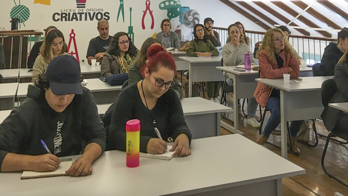 Oficinas preparam os artesãos de Curitiba para alavancar as vendas para o Dia das Mães