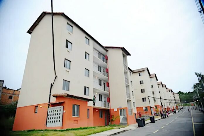 Projeto que traz imobiliárias para Aluguel Social em Curitiba ganha substitutivo
