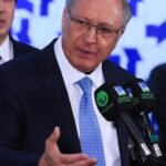 na-camara,-alckmin-pede-urgencia-em-propostas-sobre-exportacoes