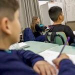 cnte-comemora-reajuste-do-piso-do-magisterio;-prefeitos-contestam