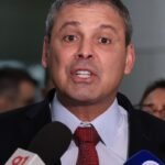 governo-deve-enviar-projeto-para-acabar-com-escala-6×1,-diz-lider